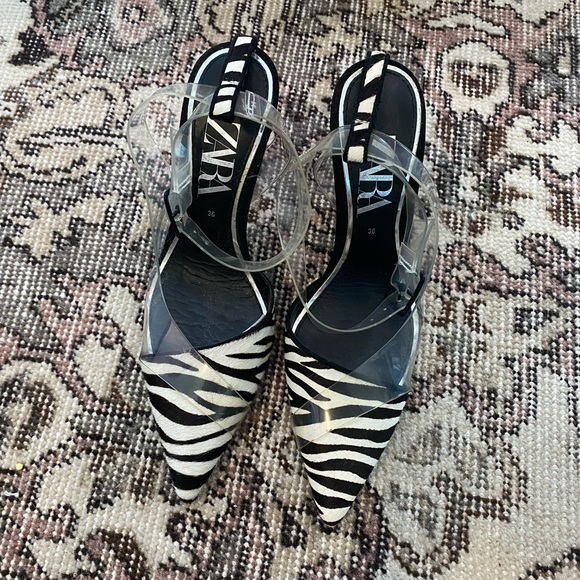 Zara Zebra Print Heels Like New - Picture 2 of 5
